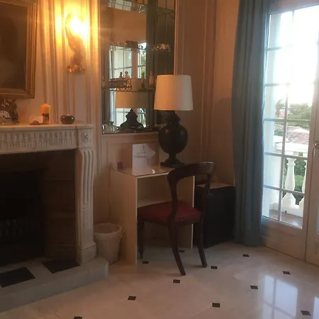 Bed and Breakfast Manu D'hote 4*