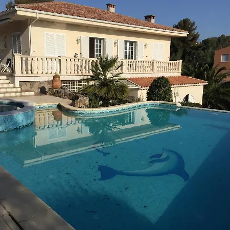 Bed and Breakfast Manu D'hote Les Issambres
