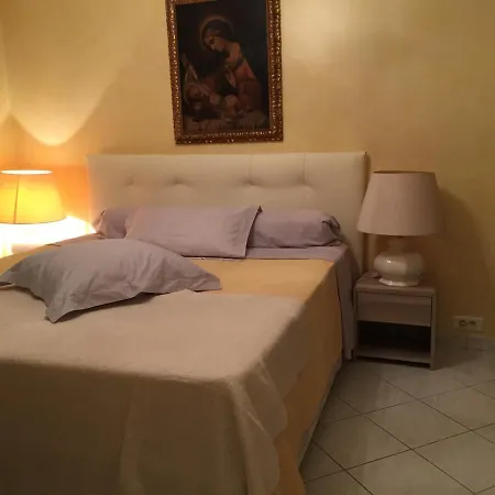 Manu D'hote Bed and Breakfast Les Issambres