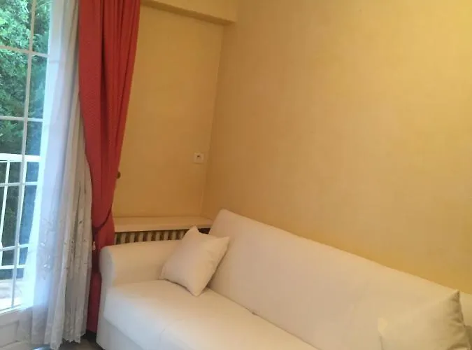 Manu D'hote 4*